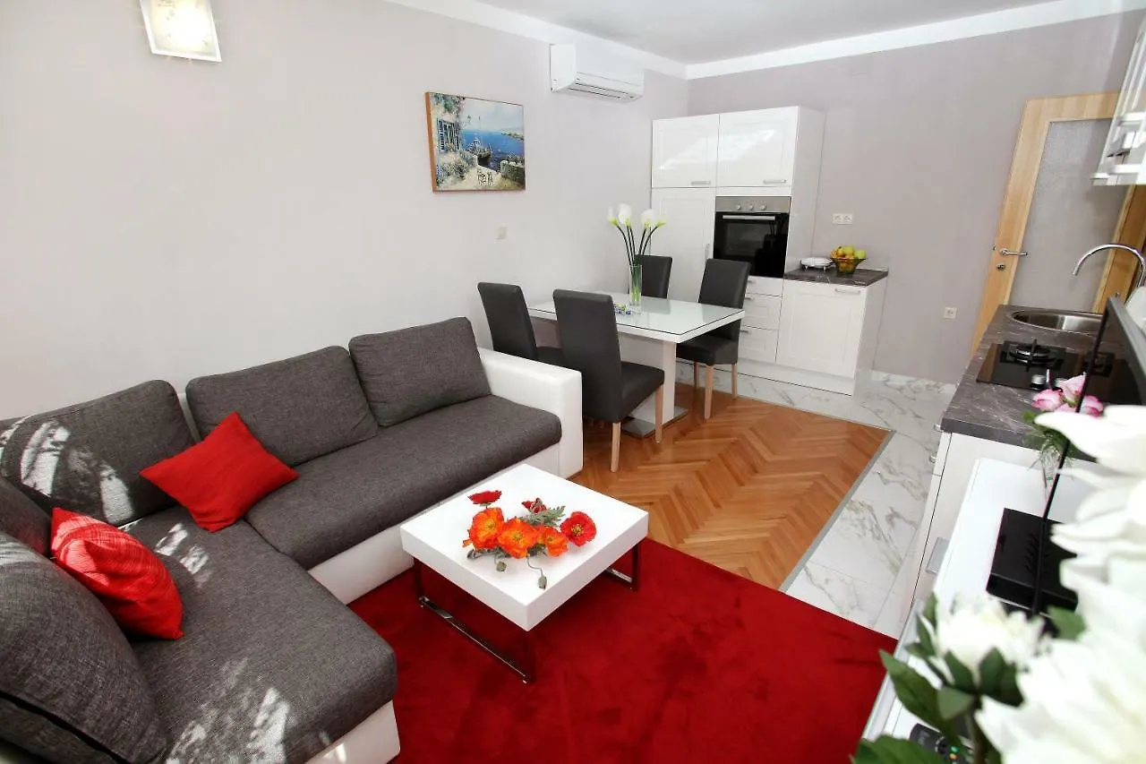 Apartment Grga location